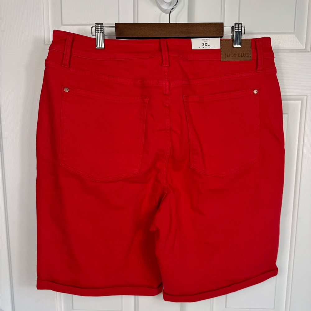 Judy Blue Shorts Women’s 3XL Red High Rise Tummy Control‎ Cuffed Bermuda Stretch - Picture 2 of 9